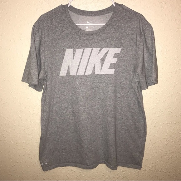 Nike Tops - 🤍DriFit Nike Top
